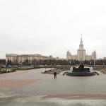 Come incoronare l'edificio principale dell'Università statale di Mosca?